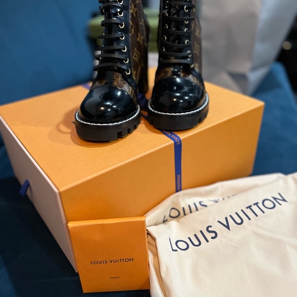 Louis Vuitton Star Trail Ankle Boot - Picture 10 of 13